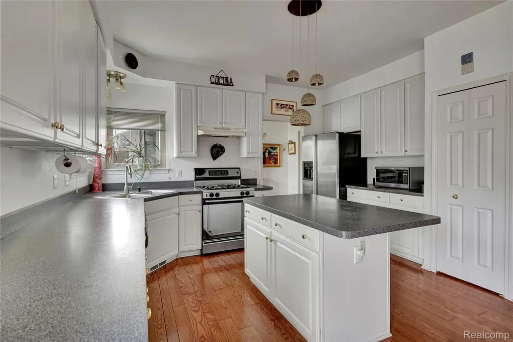 3200 Appleridge Drive Pittsfield Charter Township MI 48103