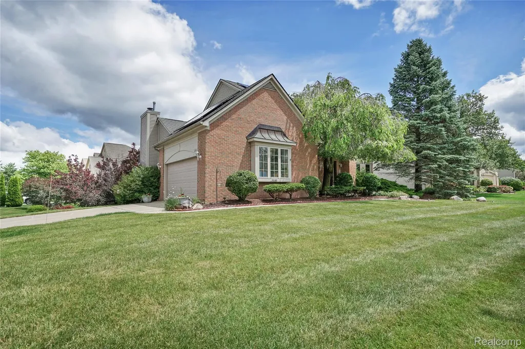 3200 Appleridge Drive Pittsfield Charter Township MI 48103