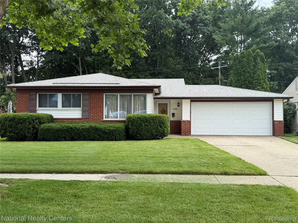 14400 Stonehouse Avenue Livonia City MI 48154