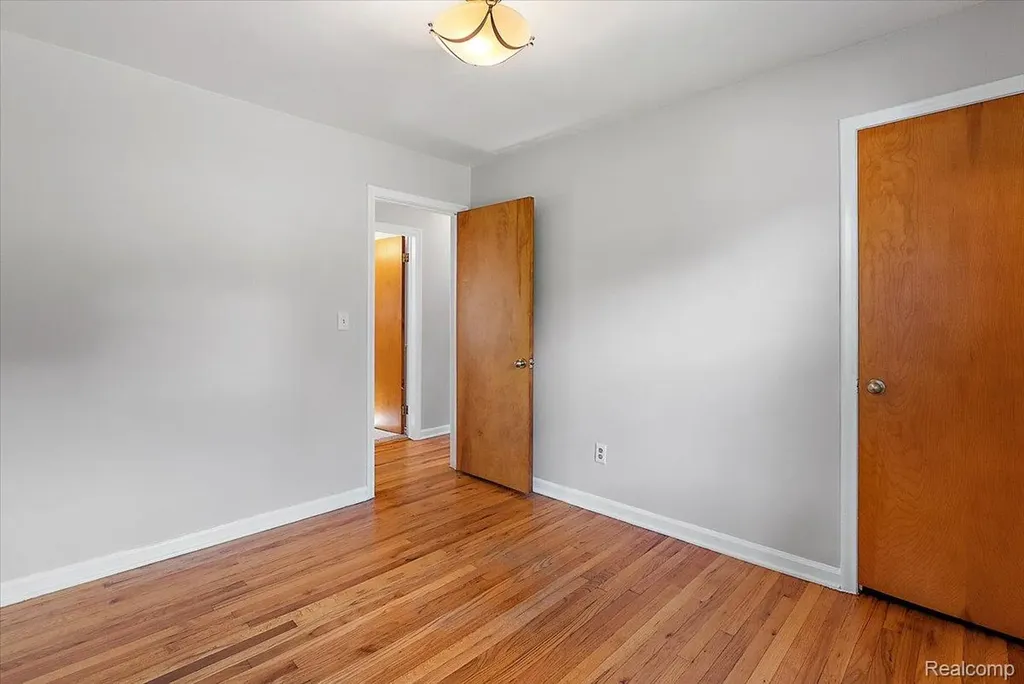 14772 Auburndale Street Livonia City MI 48154