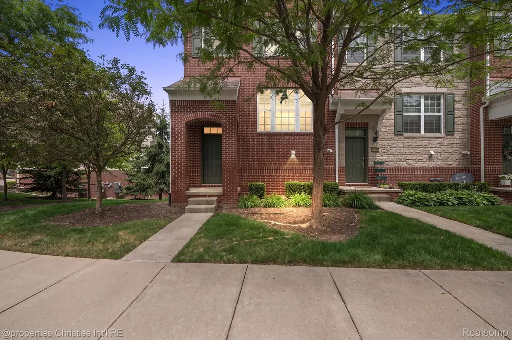 27928 Hopkins Drive Novi City MI 48377