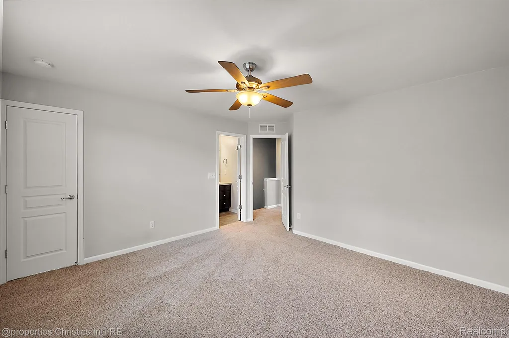 27928 Hopkins Drive Novi City MI 48377