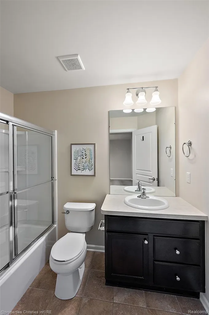 27928 Hopkins Drive Novi City MI 48377