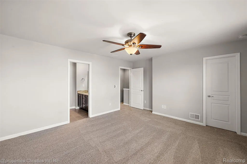 27928 Hopkins Drive Novi City MI 48377