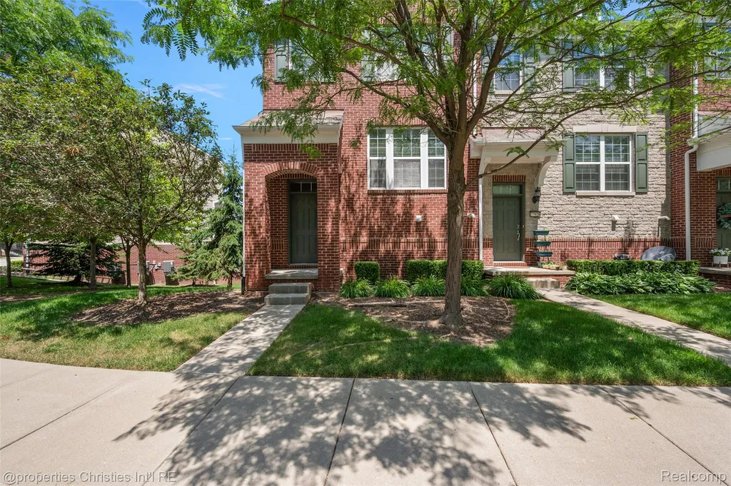 27928 Hopkins Drive Novi City MI 48377