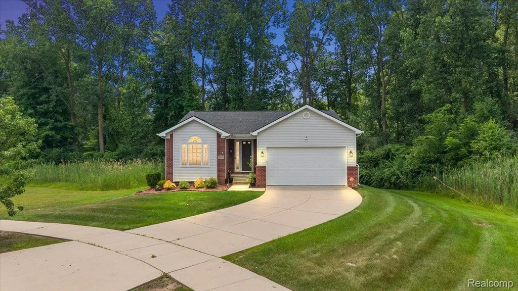 29561 S Pine Grove Drive Huron Charter Township MI 48164