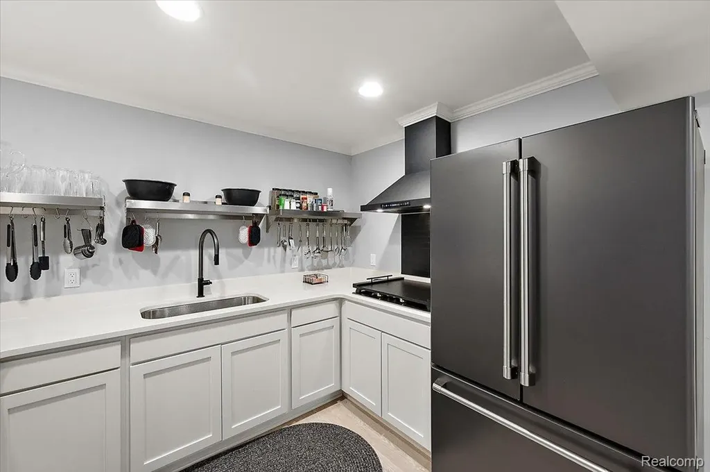 29561 S Pine Grove Drive Huron Charter Township MI 48164