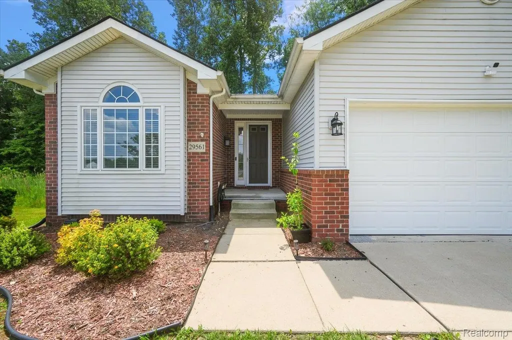 29561 S Pine Grove Drive Huron Charter Township MI 48164