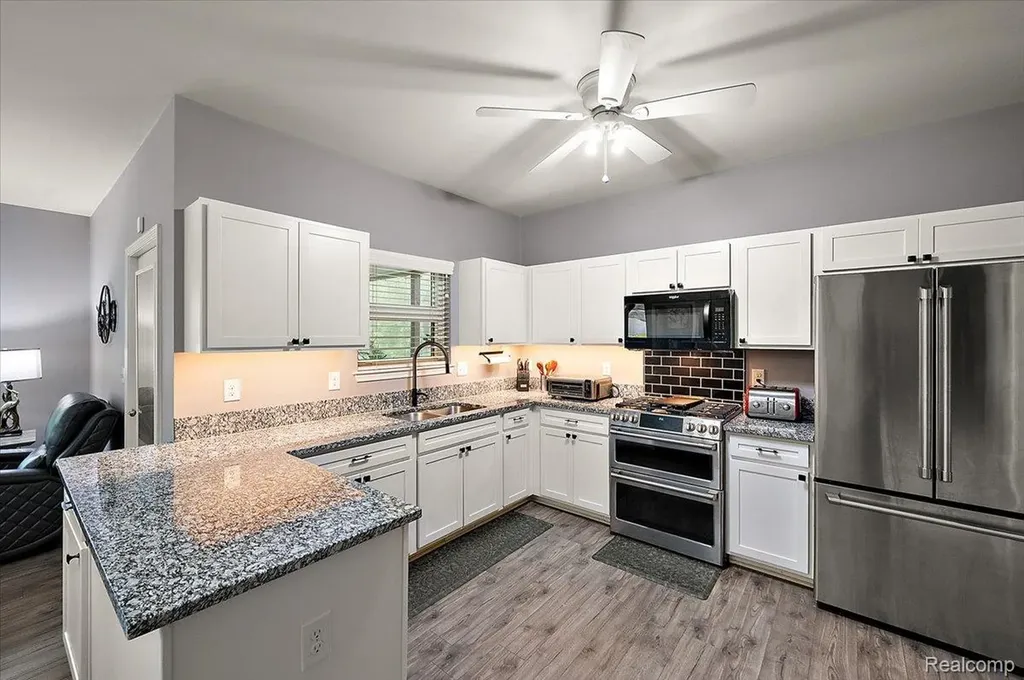29561 S Pine Grove Drive Huron Charter Township MI 48164