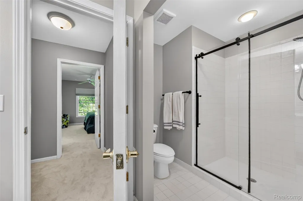 156 Sandhills Lane Lake Orion Village MI 48362