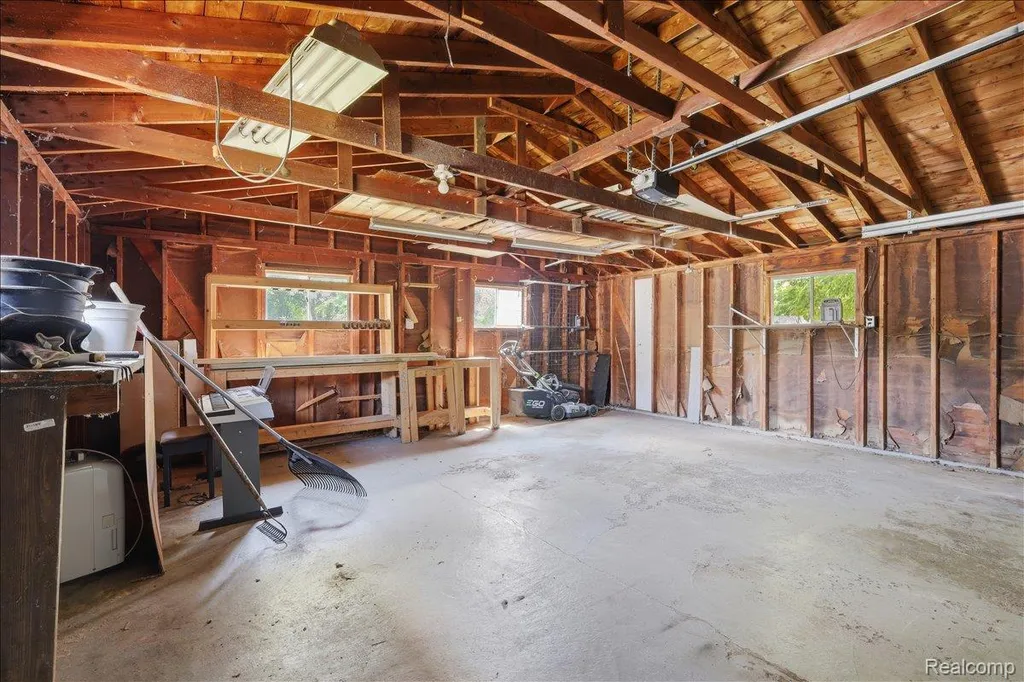 4035 Island Park Drive Waterford Charter Township MI 48329