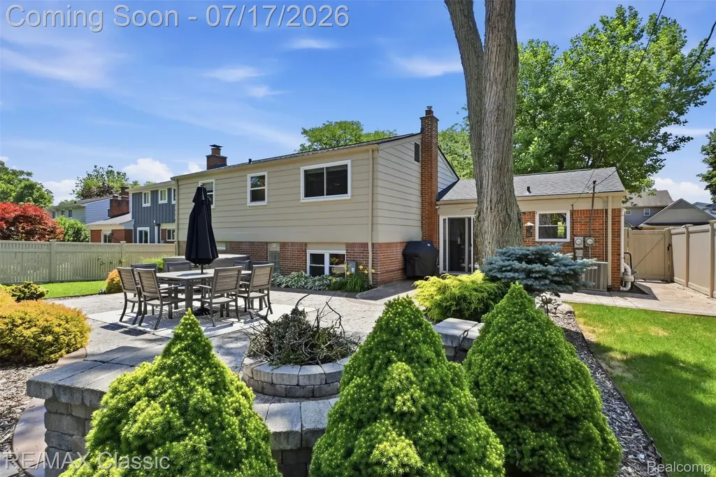 1628 Lexington Street Plymouth City MI 48170