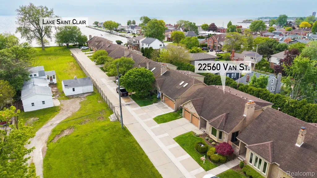 22560 Van Street St. Clair Shores City MI 48081