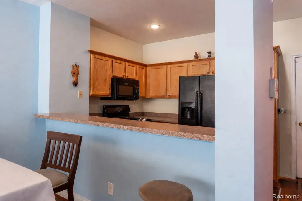 13207 St Ervin Avenue Detroit City MI 48215