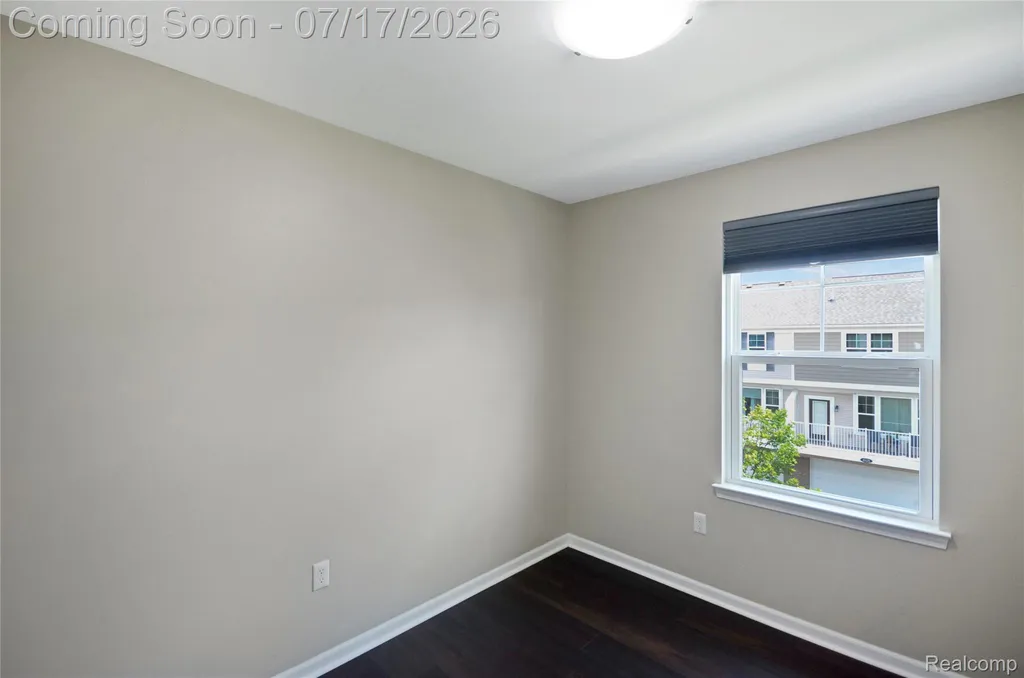 4625 Bradley Circle Troy City MI 48085
