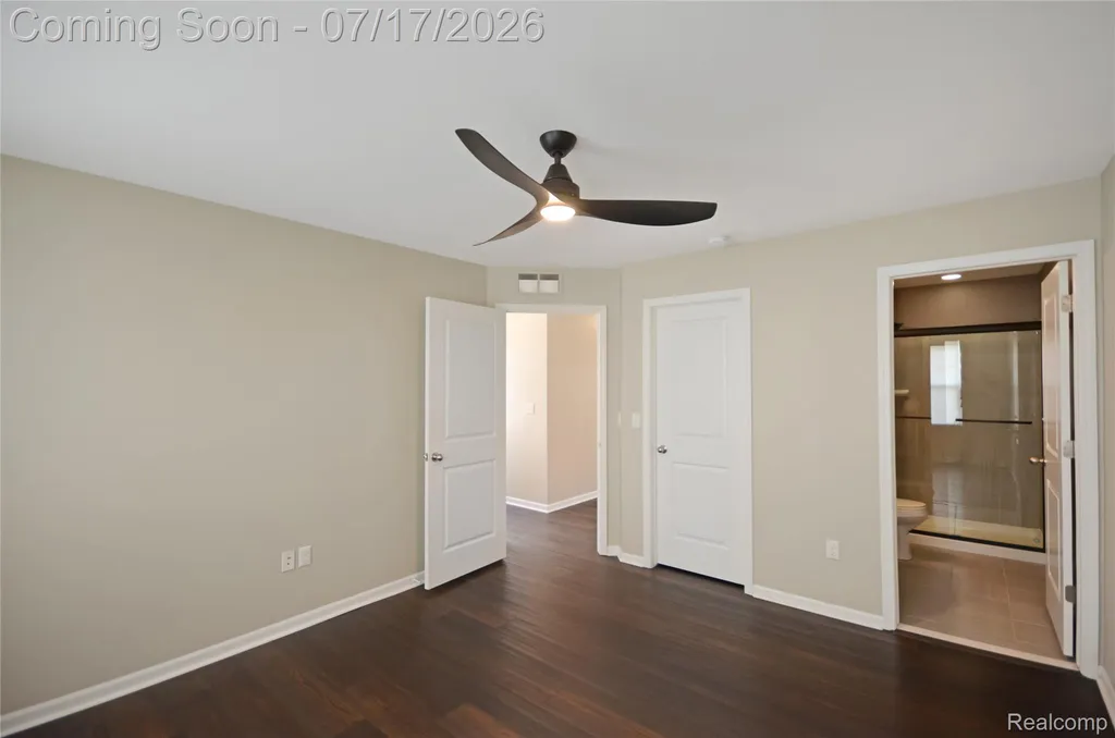 4625 Bradley Circle Troy City MI 48085