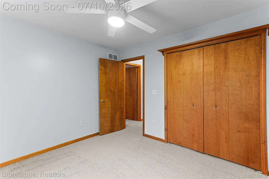 53725 Arabian Trail Macomb Township MI 48042