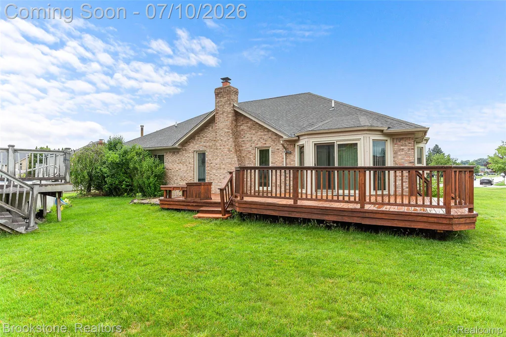 53725 Arabian Trail Macomb Township MI 48042