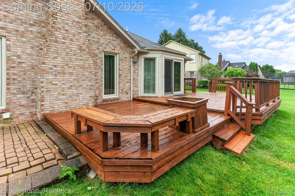 53725 Arabian Trail Macomb Township MI 48042