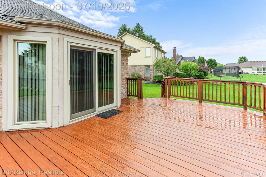 53725 Arabian Trail Macomb Township MI 48042