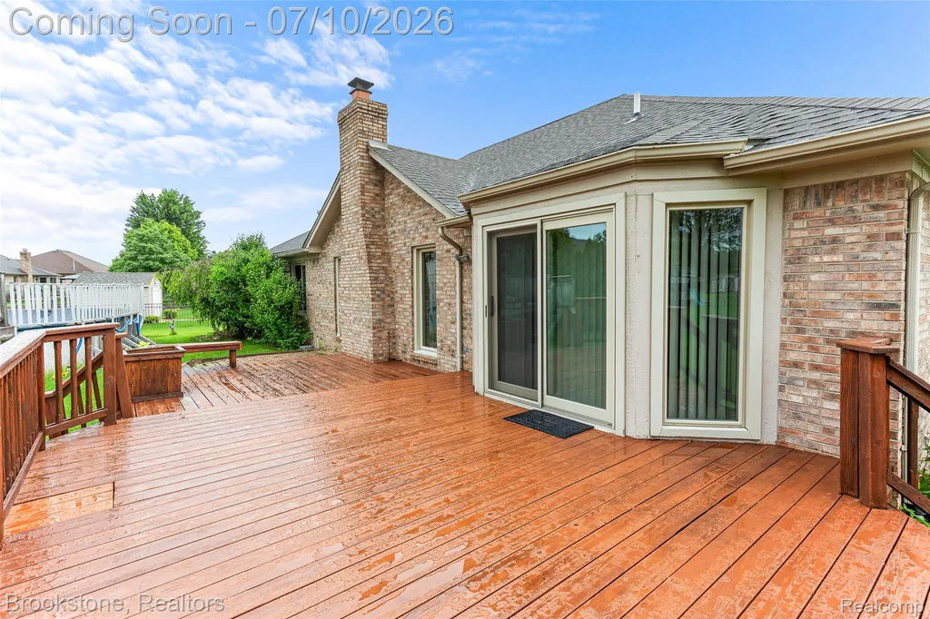 53725 Arabian Trail Macomb Township MI 48042