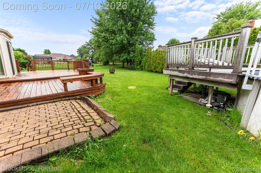 53725 Arabian Trail Macomb Township MI 48042