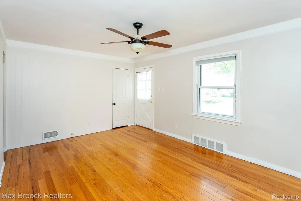 2441 Coy Street Ferndale City MI 48220