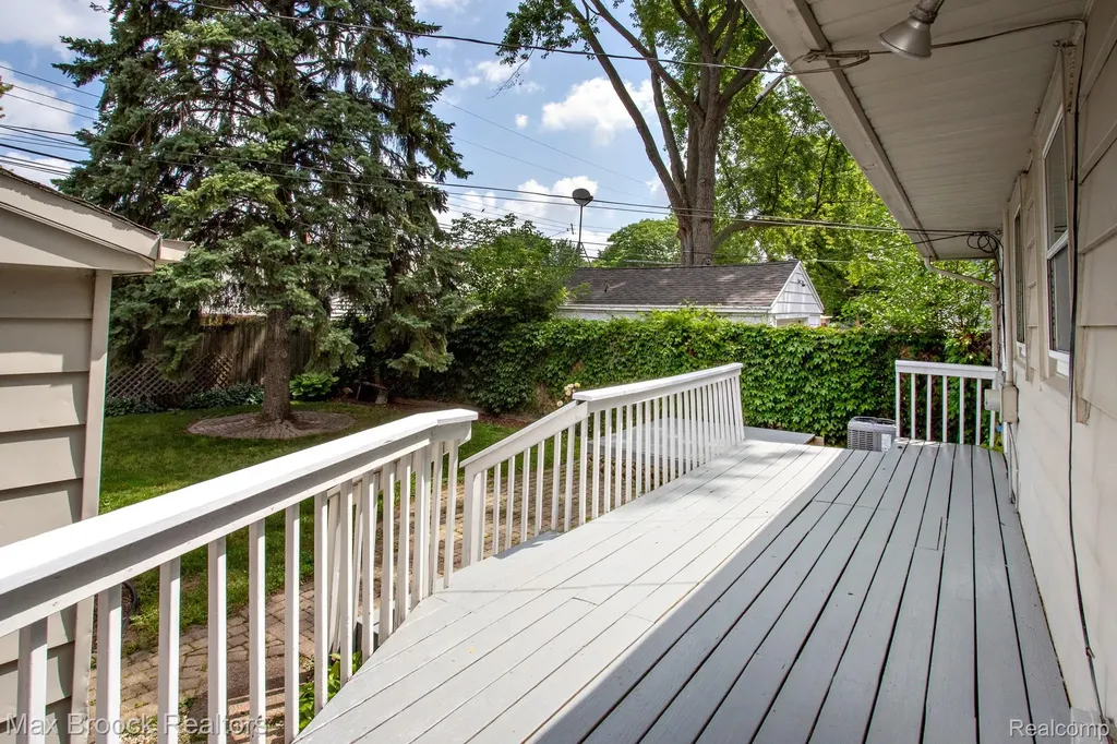 2441 Coy Street Ferndale City MI 48220