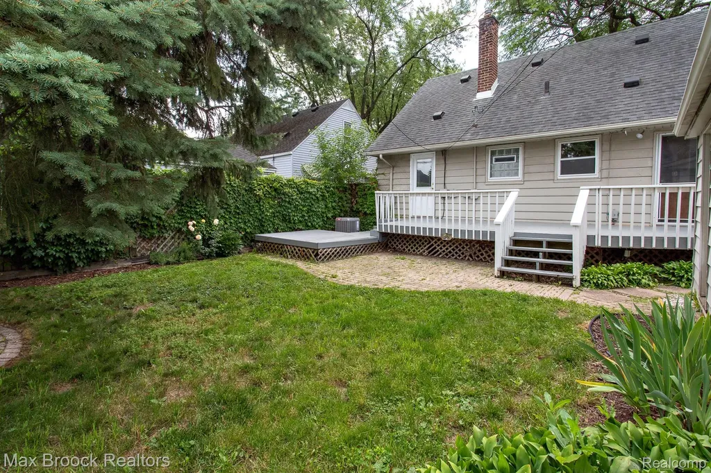 2441 Coy Street Ferndale City MI 48220