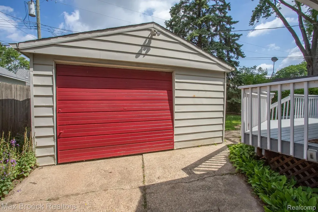 2441 Coy Street Ferndale City MI 48220