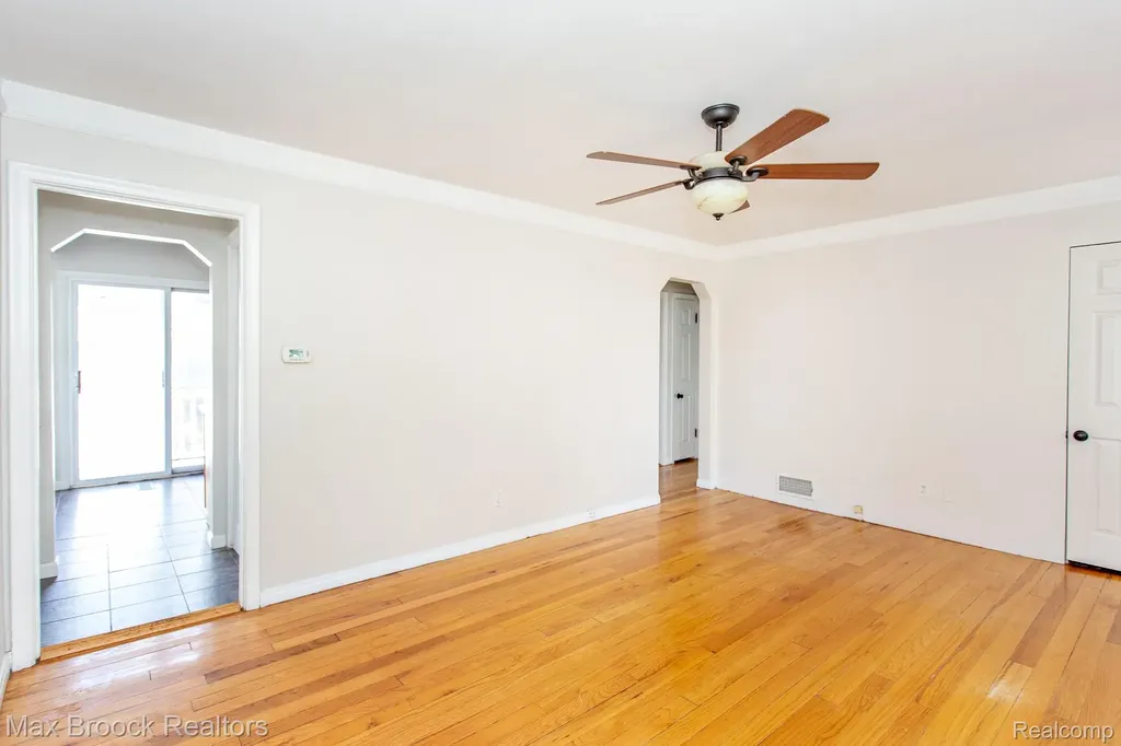 2441 Coy Street Ferndale City MI 48220