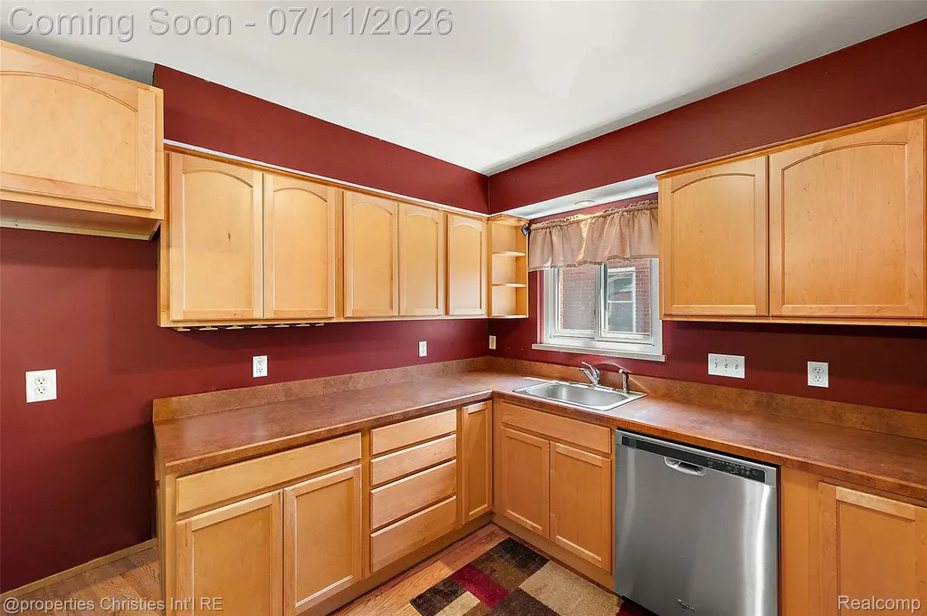 9961 Merriman Road Livonia City MI 48150
