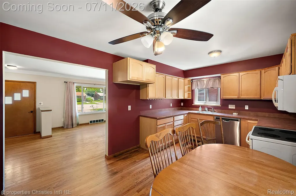 9961 Merriman Road Livonia City MI 48150