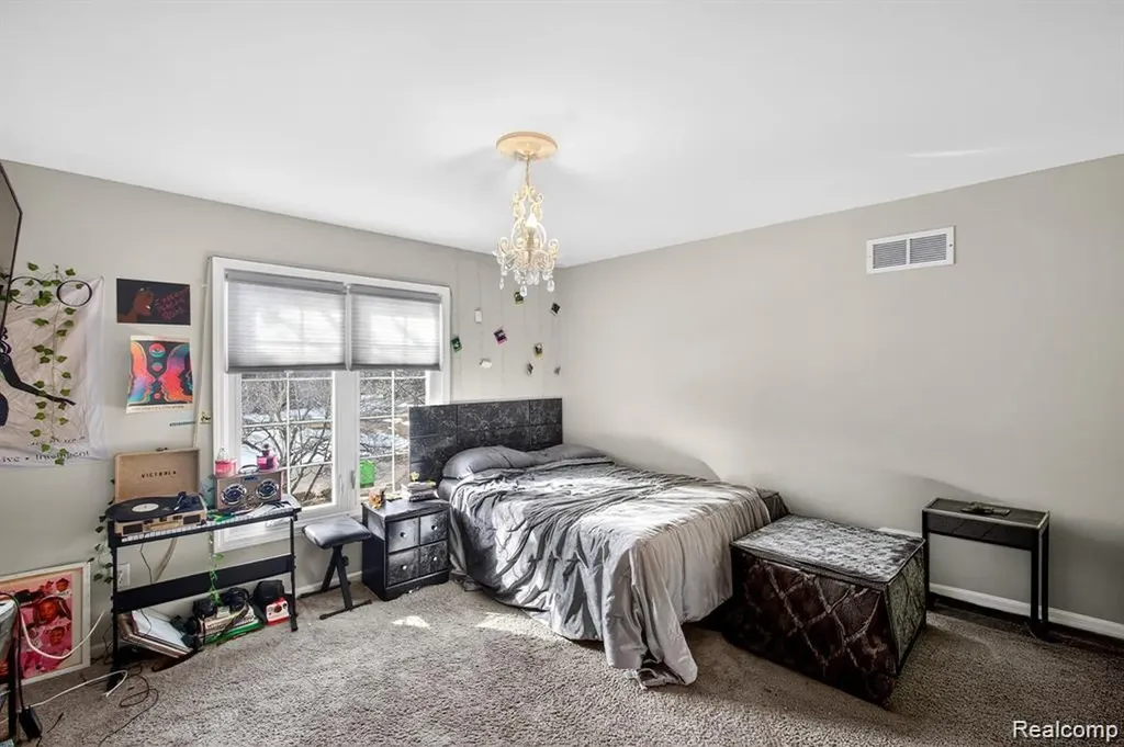 5874 Orchard Woods Drive West Bloomfield Charter Township MI 48324
