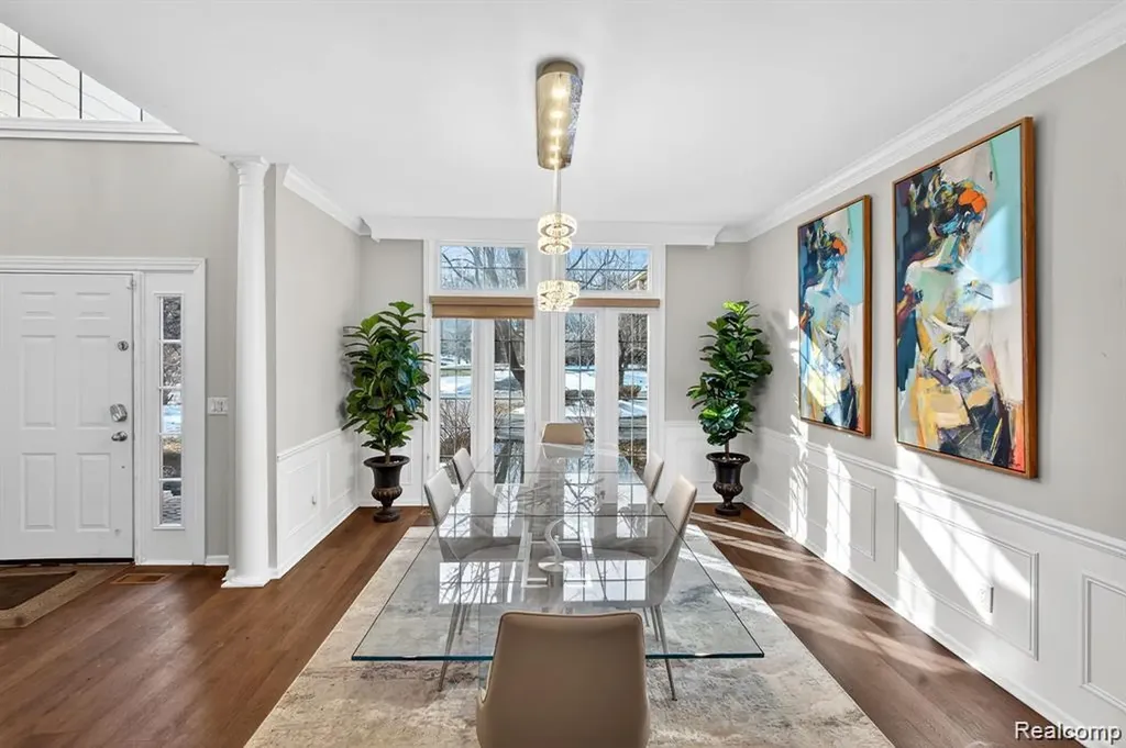 5874 Orchard Woods Drive West Bloomfield Charter Township MI 48324
