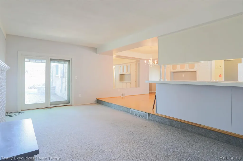 33829 Kennedy Drive Sterling Heights City MI 48310