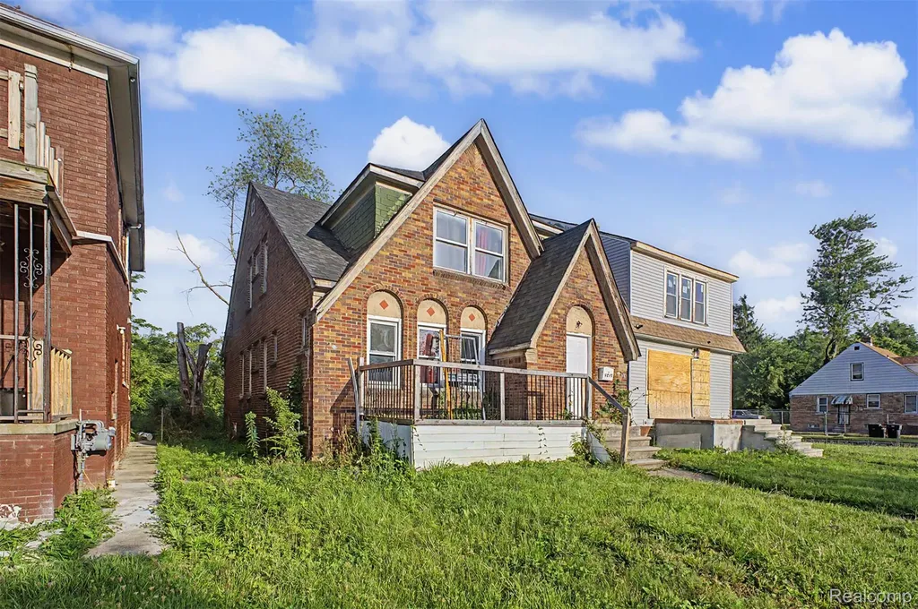 9275 Appoline Street Detroit City MI 48228