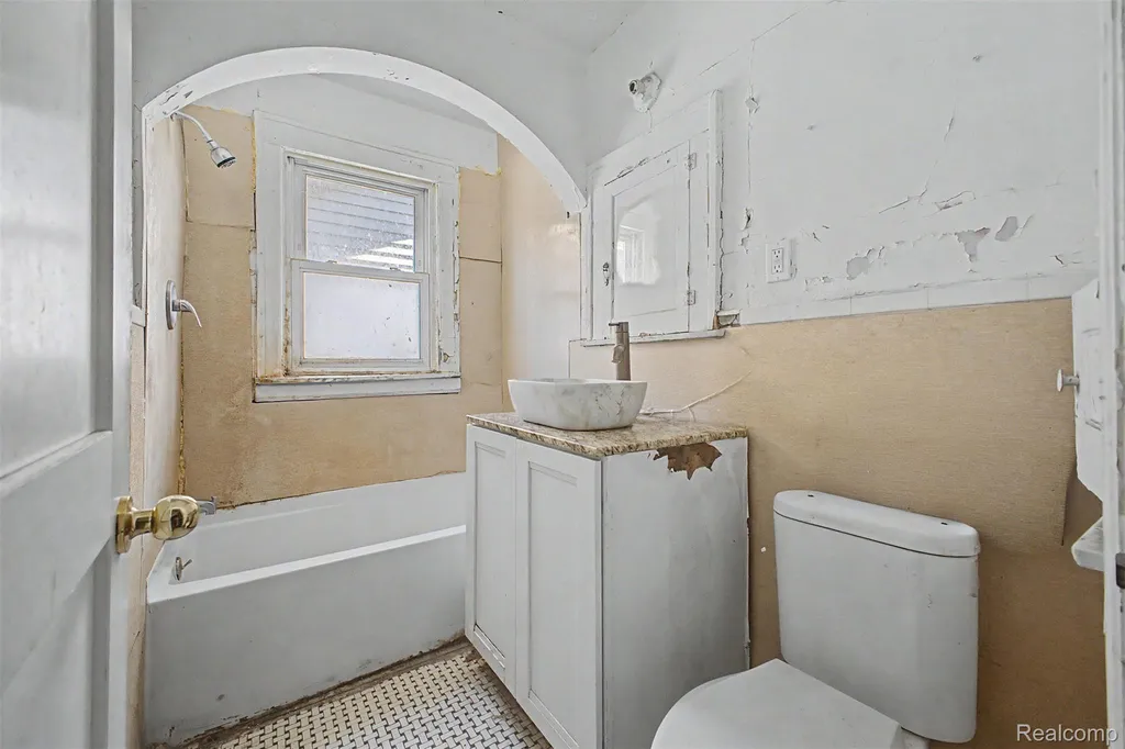 9275 Appoline Street Detroit City MI 48228