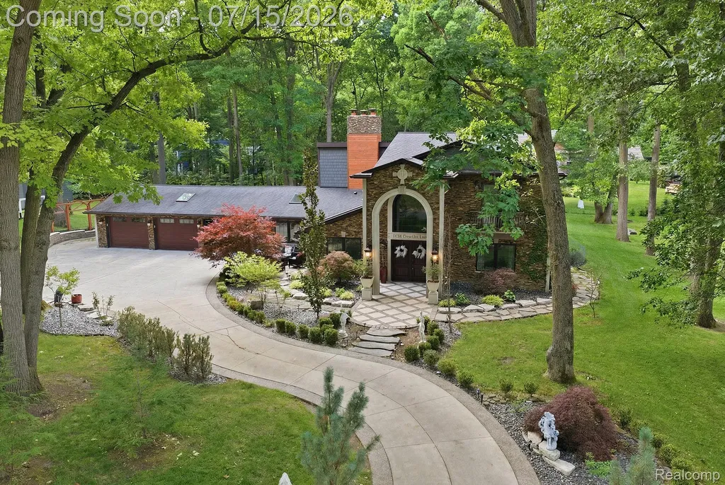1258 Priscilla Lane Rochester Hills City MI 48309