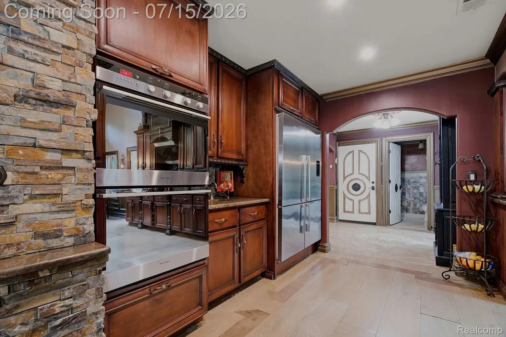 1258 Priscilla Lane Rochester Hills City MI 48309