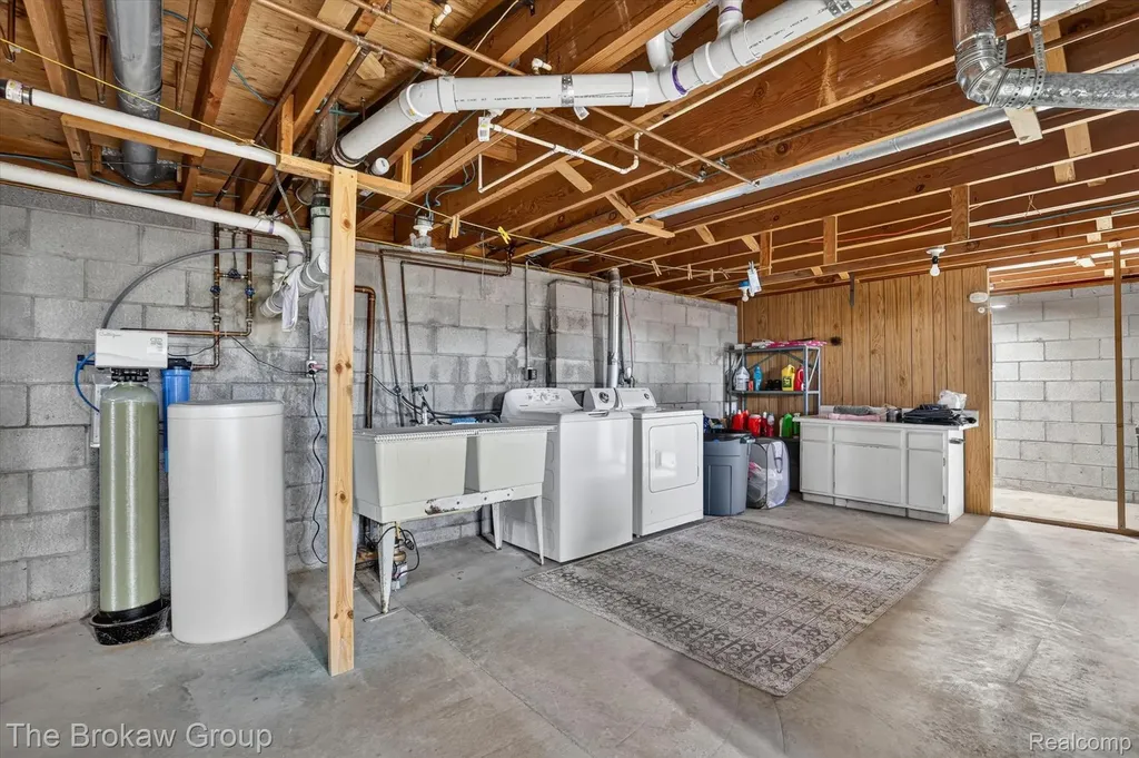 393 N Sage Lake Road Hill Township MI 48739