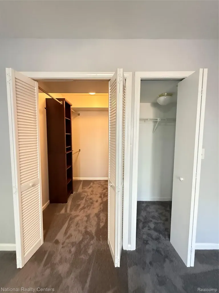 212 Pinewood Drive Plymouth City MI 48170