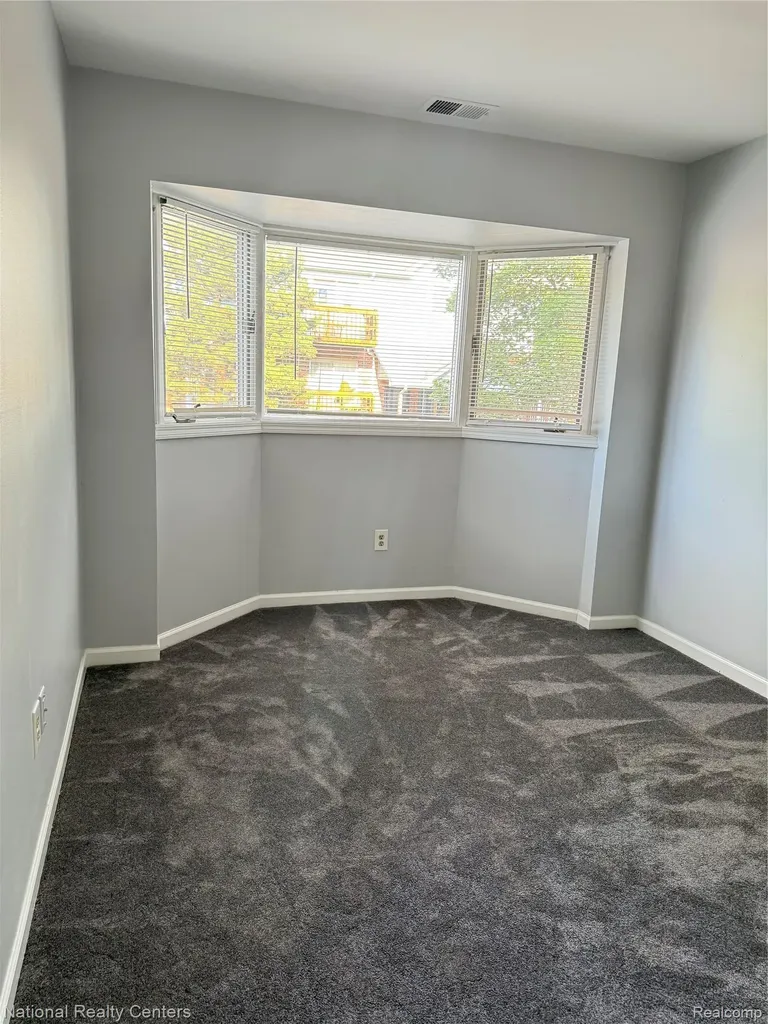 212 Pinewood Drive Plymouth City MI 48170