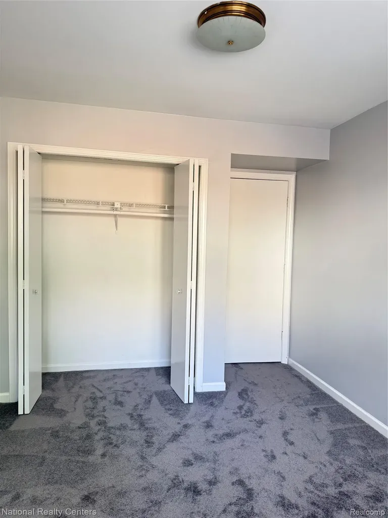 212 Pinewood Drive Plymouth City MI 48170