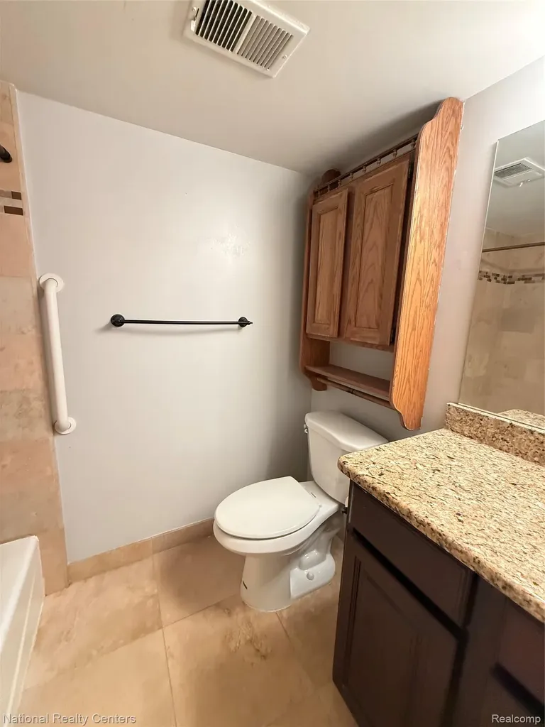 212 Pinewood Drive Plymouth City MI 48170