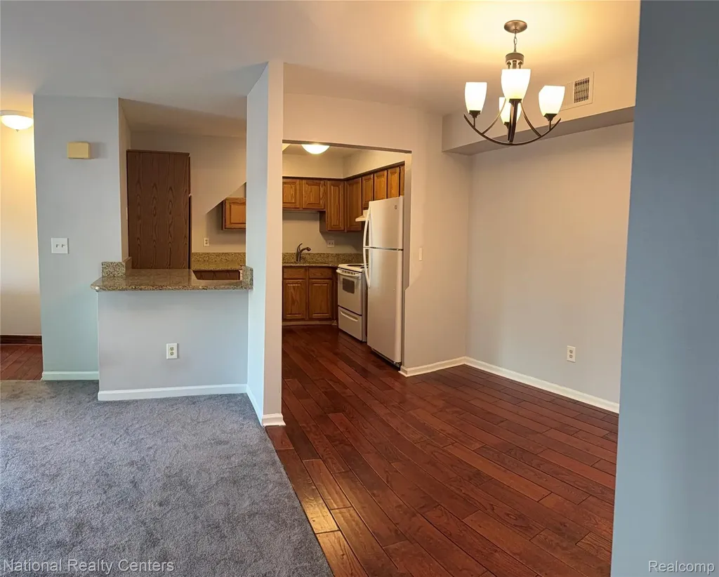 212 Pinewood Drive Plymouth City MI 48170