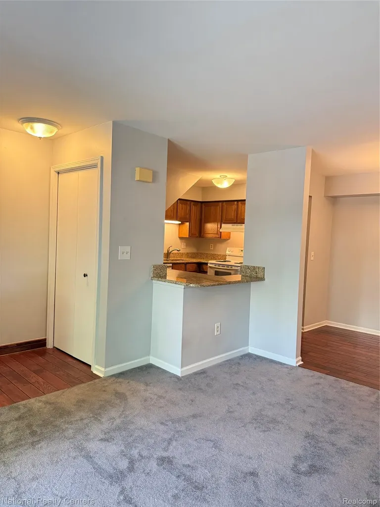 212 Pinewood Drive Plymouth City MI 48170