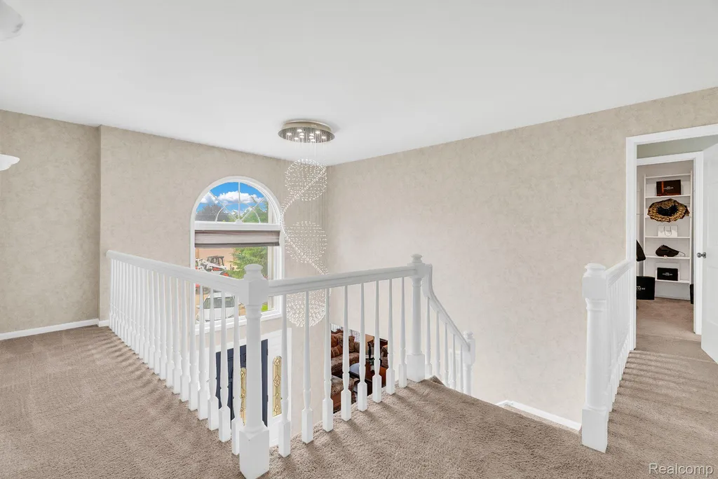36832 Melbourne Drive Sterling Heights City MI 48312