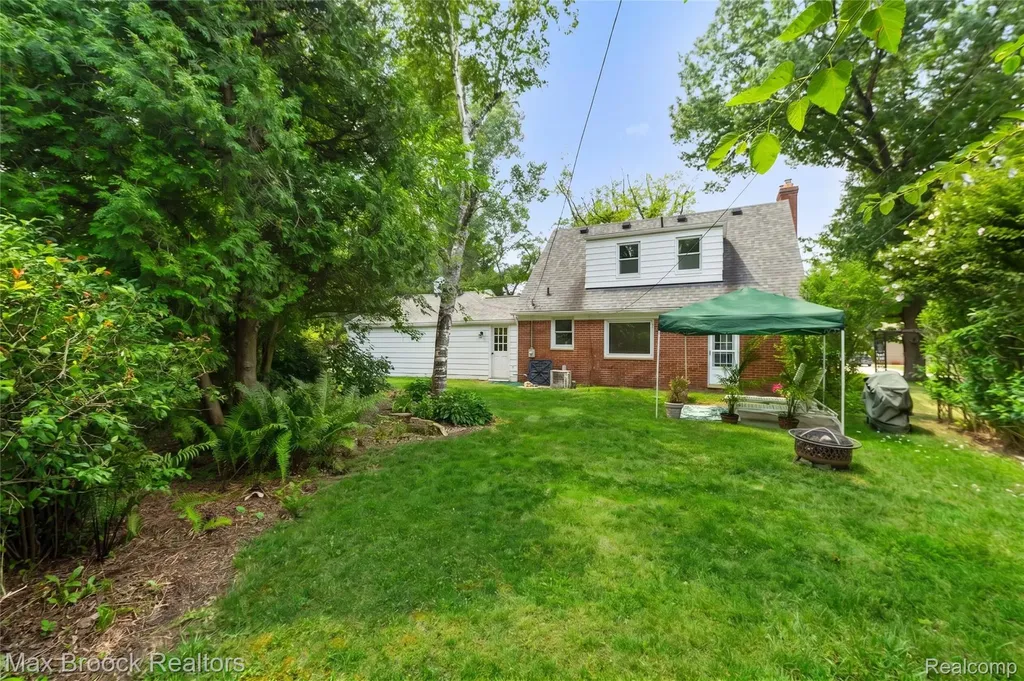 2425 Rutherford Road Bloomfield Hills City MI 48302