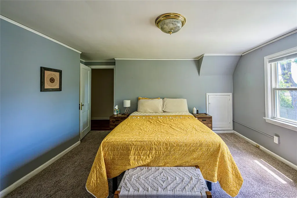 3566 Buckingham Avenue Berkley City MI 48072